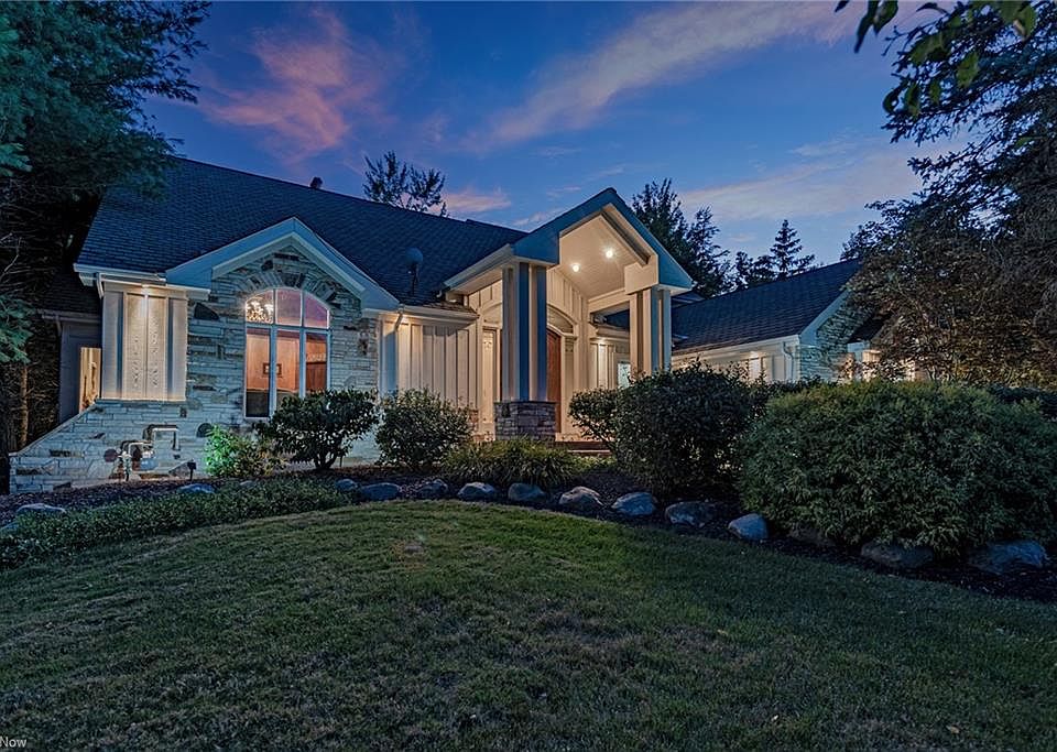 1st image of 310 Camden Ln