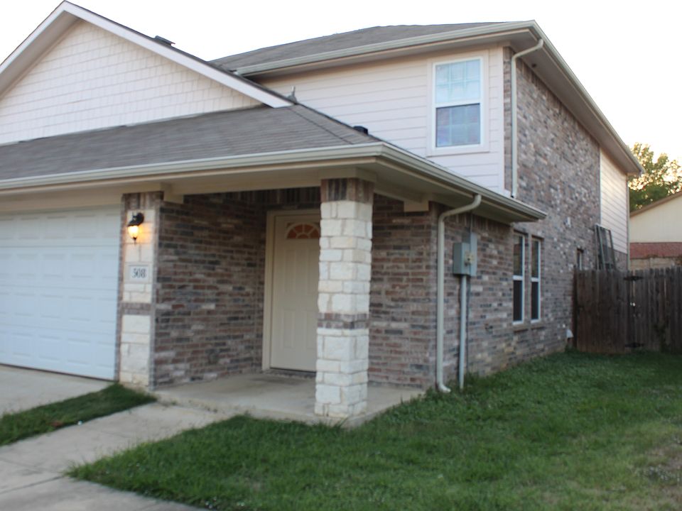 1st image of 508 Bellevue Ln