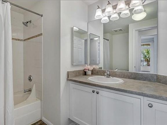 3rd image of 2400 5th Ave Unit 211