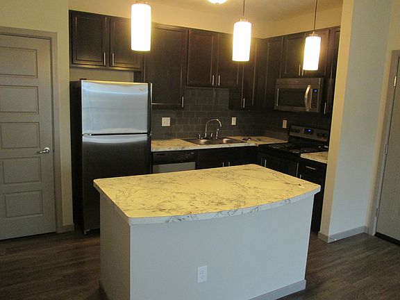 3rd image of 6450 Palmer Park Cir N APT 103