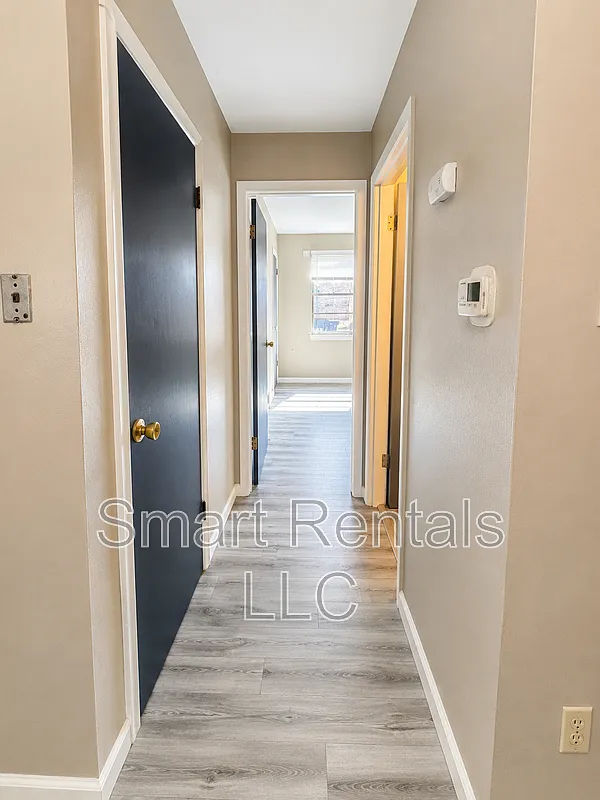 1 bed, 1.0 bath, 600 sqft, $699 — Photo 3