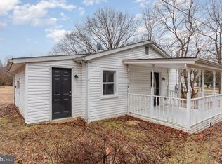 9003 Smiths Bend Rd, Fredericksburg, VA 22407