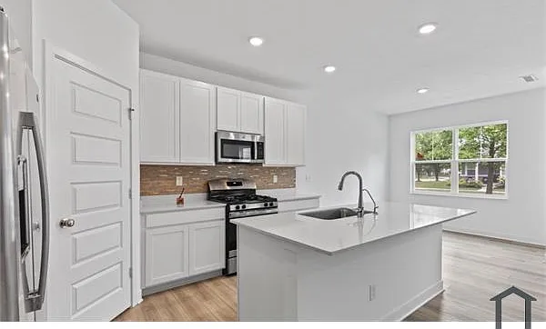 7265 Governors Row — Photo 6