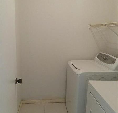 5th image of 277 SW Sterret Cir