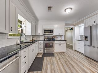 9591 Dripping Springs Rd, Denison, TX 75021