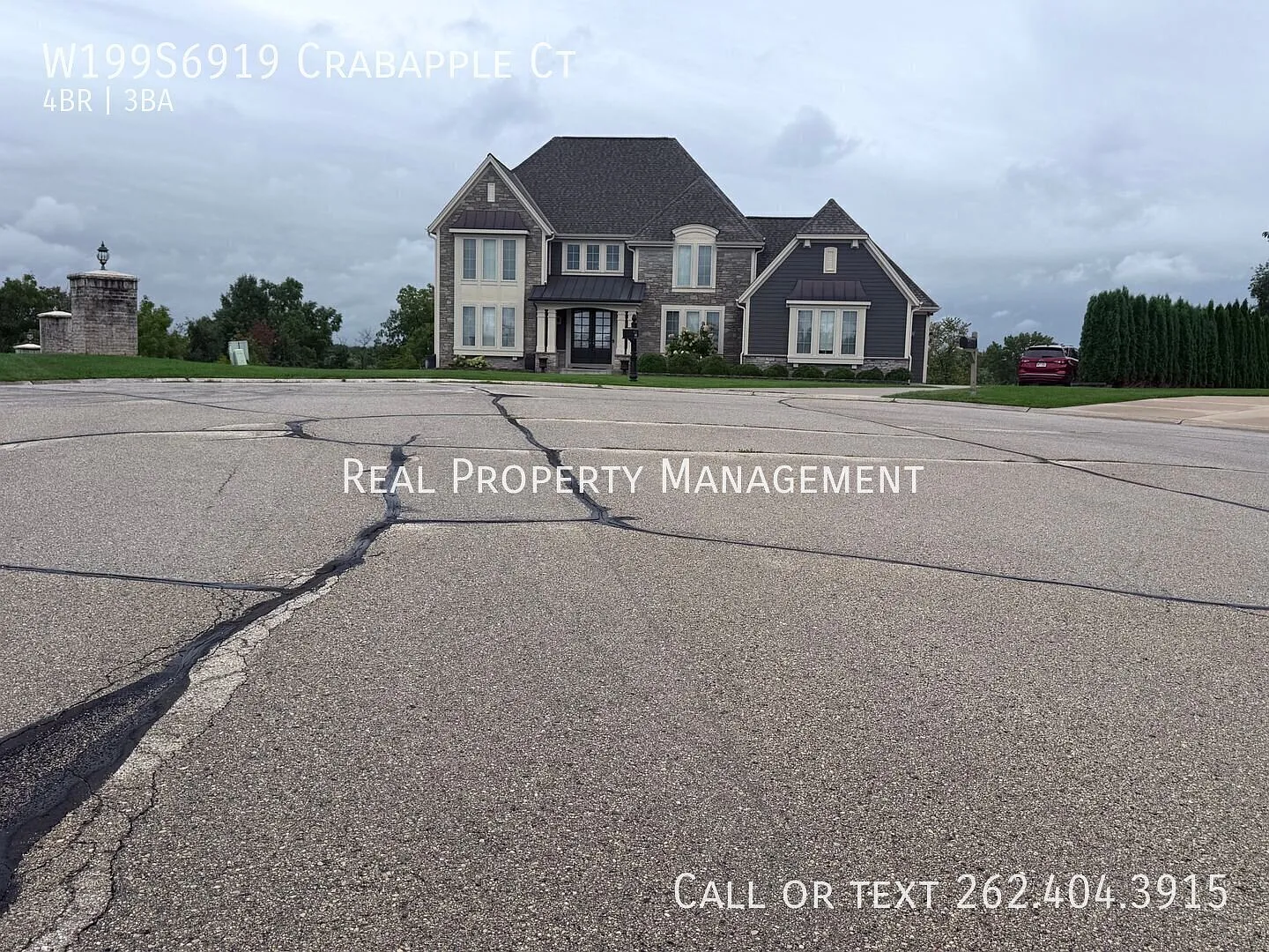 Hidden Gem on a Private Cul-de-Sac-4 Bedrooms & 3,000 Sq. Ft. — Photo 3