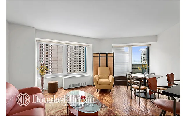 Rented by Douglas Elliman | media 15