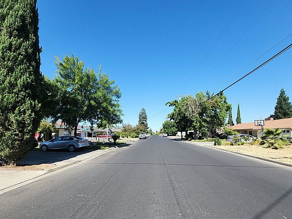5th image of 990 W Eymann Ave