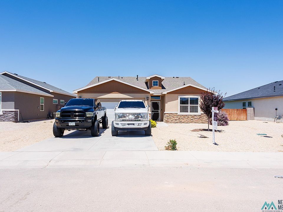 1st image of 3605 Saguaro Dr