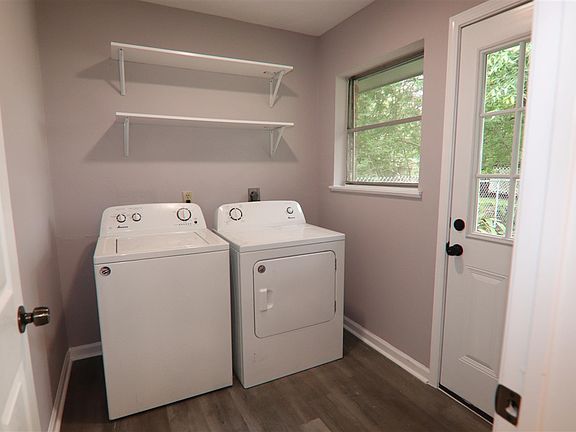 5th image of 5225 Cambridge Ln