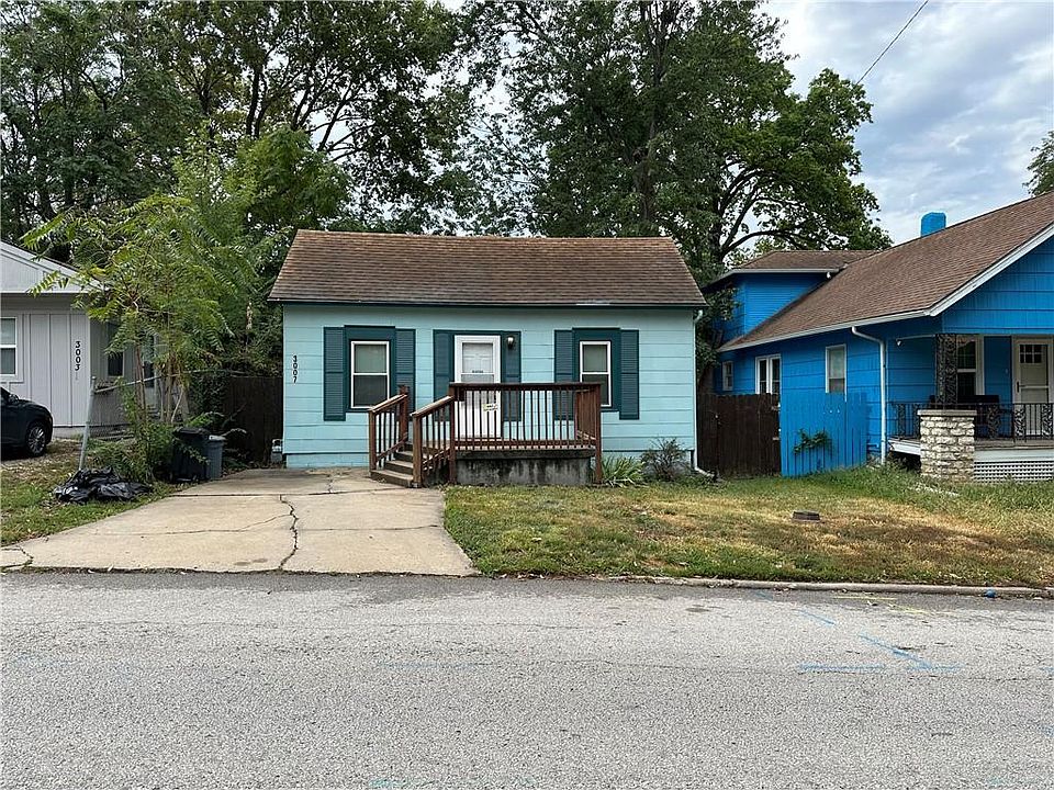 1st image of 3007 W 44th Ave