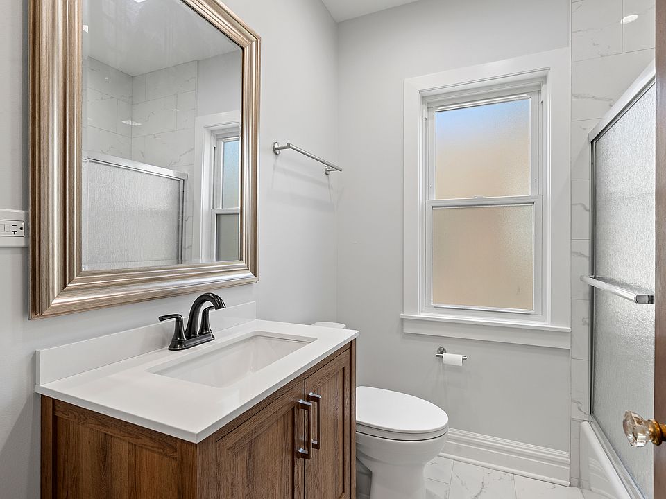 1st image of 5849 N Virginia Ave