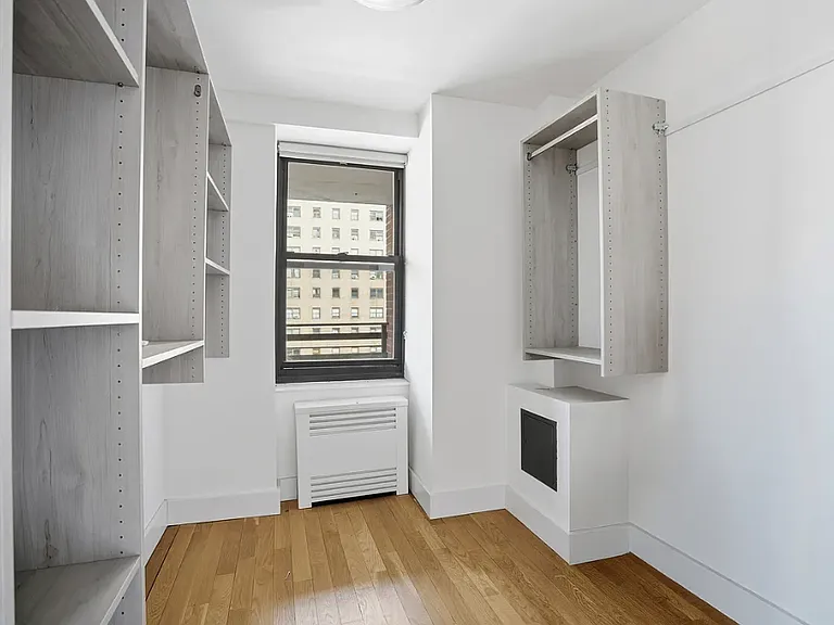 792 Columbus Ave #7P — Photo 9