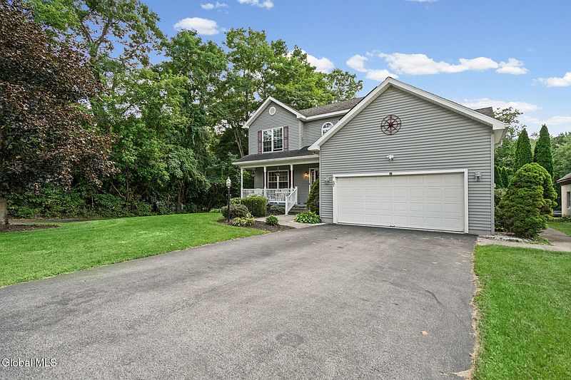 3rd image of 57 Bonner Avenue