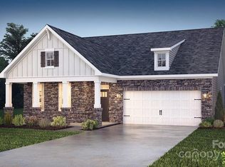 2086 Skyhawk Dr, York, SC 29745