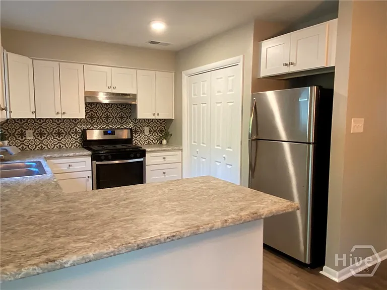 8620 Ferguson Ave — Photo 4