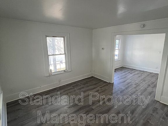 4th image of 294 Carter St APT 2
