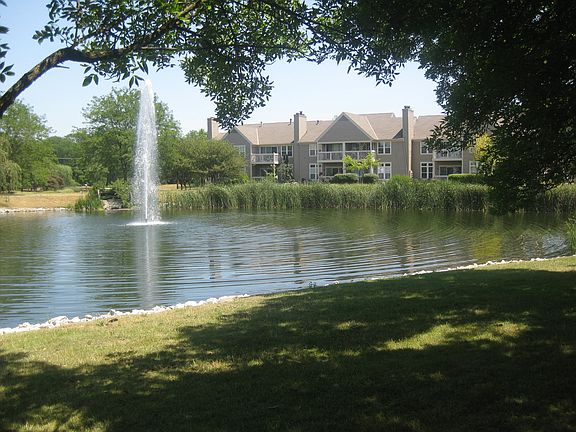 FOUNTAIN