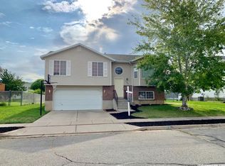 1566 N 2275 W, Clinton, UT 84015