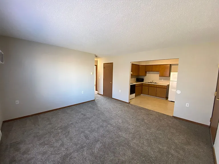 Westview Apartments — Photo 4