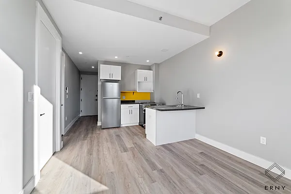 Rented by ERNY LLC | media 1