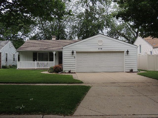 1st image of 916 Alfini Dr