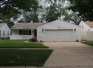 916 Alfini Dr, Des Plaines, IL 60016