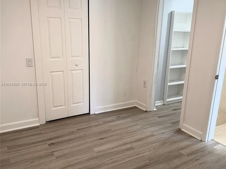 227 SW 26th Rd — Photo 15