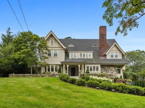 476A Heath St, Chestnut Hill, MA 02467