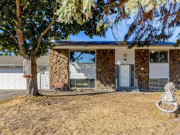 14105 E 15th Ave, Veradale, WA 99037