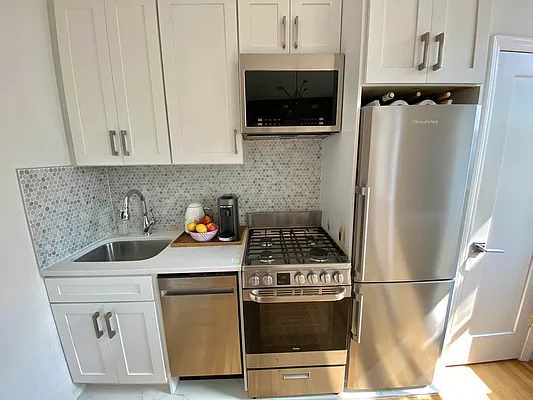 Rented by JM Preston Properties LLC | media 8