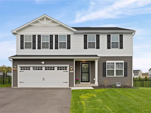 3402 Verbena Ln, Macedon, NY 14502