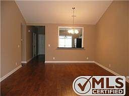 3rd image of 2371B Ellsworth Dr