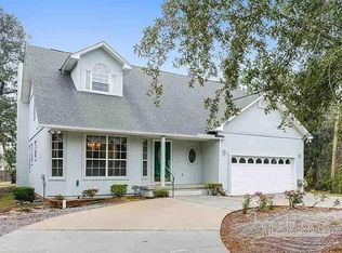 2969 Laurel Dr, Gulf Breeze, FL 32563