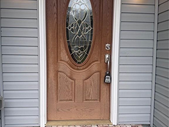 4th image of 3024 Red Maple Ln