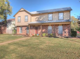 5017 S Narcissus Ave W, Broken Arrow, OK 74011