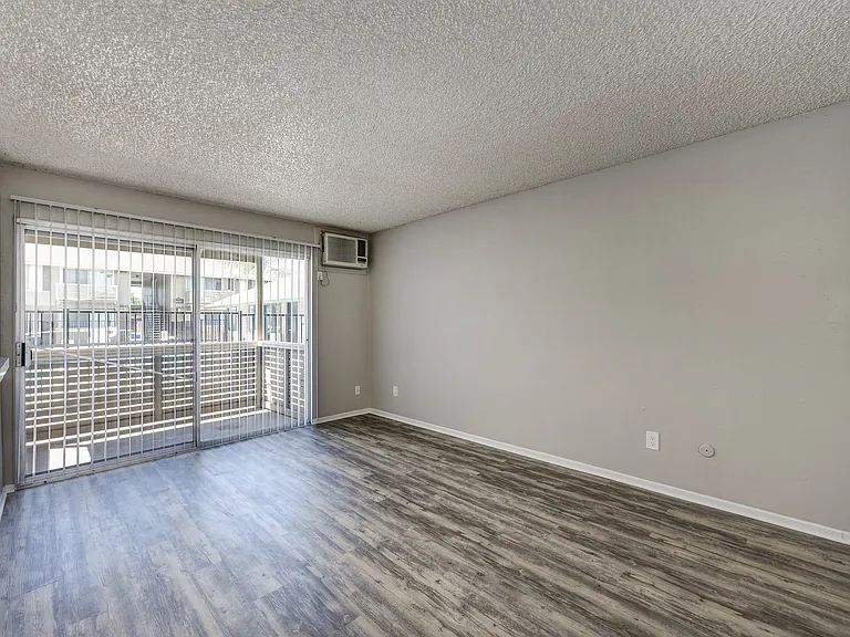 Chardonnay Ridge | One Bedroom Living Room