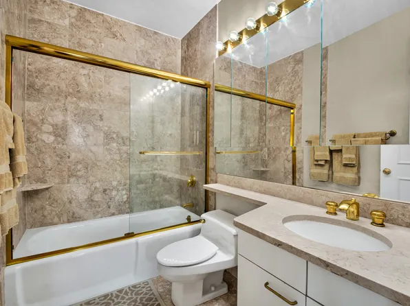 301 West 57th Street image 8 of 8