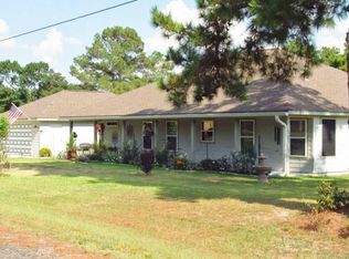 33 Cherry Hls, Trinity, TX 75862