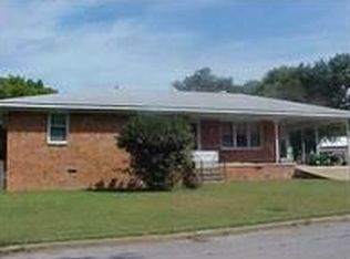 500 Hanby Ave, Berryville, AR 72616