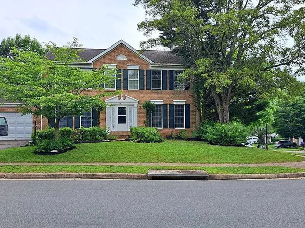 14141 Wood Rock Way, Centreville, VA 20121