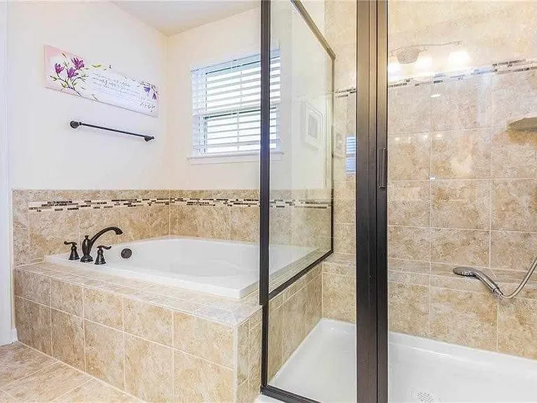 1351 Yellow Springs Dr — Photo 9