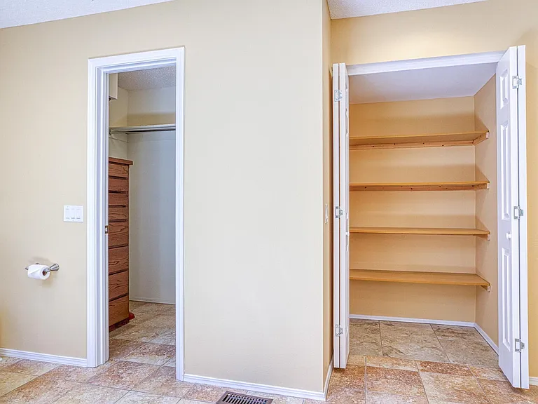 46 Acceso Cir — Photo 1