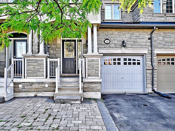 2nd image of 30 Spruce Pine Cres