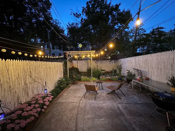 451 51st St APT 1, Brooklyn, NY 11220