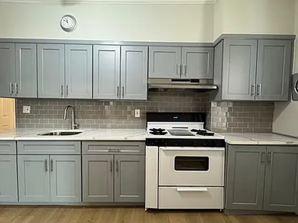 7822 67th Dr, Middle Village, NY