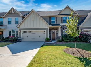 48 Hemingway Ln, Simpsonville, SC 29681