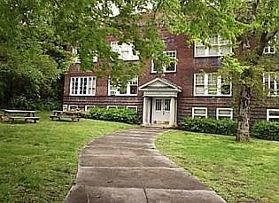 Stonebridge front walk