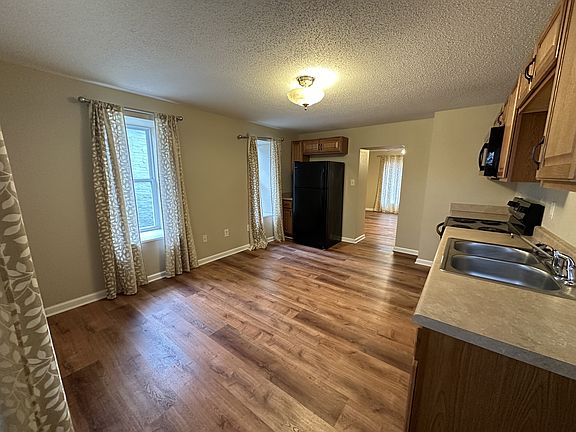 5th image of 91 N Pike St #1