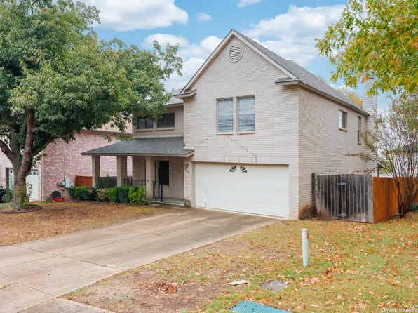2704 ASHLEY MDW, Schertz, TX 78154